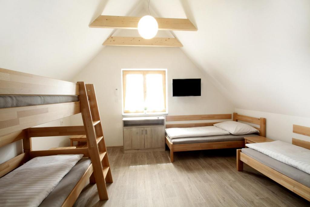 Sklep s penzionem Kozojídky Exterior foto